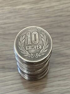 ☆ギザ10☆ 日本円　昭和 年代選別済み 年代物 硬貨 貨幣 コイン まとめ古銭 ギザ10☆☆額面1120円