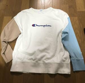 チャンピオン☆Champion トレーナー　150センチ　　ライトオン購入