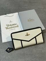 【未使用】Vivienne Westwood ヴィヴィアンウエストウッド ラウンドファスナー　ブラックラインホワイト　　レディース_画像1