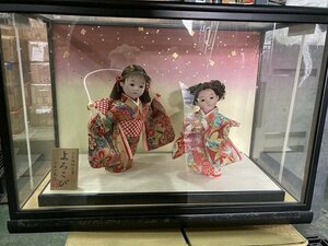 01-16-728!G[ pickup or payment on delivery ] Japanese doll old cloth .. costume .... flat cheap one light work glass case unused goods 