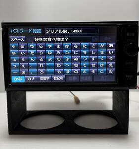 #B12 TOYOTA トヨタ純正 SDナビ NSZN-W64T 7インチ　フルセグ　DVD再生 Bluetooth オーディオ　 ジャンク品 