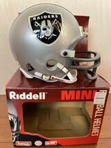 Riddell社製 NFL ミニヘルメット / ロサンゼルス　レイダース　RAIDERS_画像1