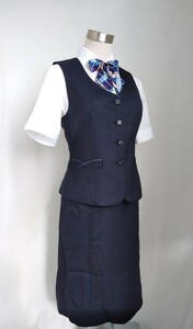 19号 Alphapie製 中古 事務服 OL 会社制服 受付 案内 / ベスト スカート 上下セット 中古ブラウス　ネイビー×ドット 大きいサイズ