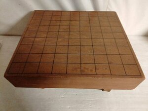 脚付きの将棋盤