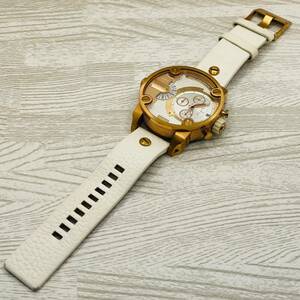 ジャンク品 DIESEL ディーゼル リトルダディー DZ-7271 メンズ腕時計 レザーベルト 1円 から 売り切り