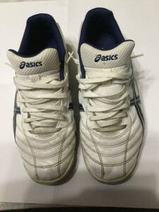 中古！　アシックス　asics 練習シューズ　26.5cm 白色基本