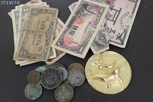 JT1W74 古銭等おまとめ 日本紙幣 日本硬貨 メダル 163g 真贋不明 現状品 ネコパケ