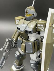 【塗装済完成品】MG 1/100 ジムスナイパーカスタム RGM-79SC 機動戦士ガンダム MSV