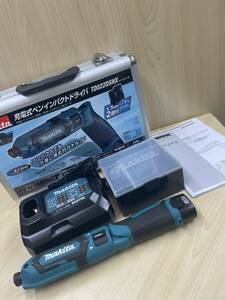 （235）送料無料 美品 makita マキタ 7.2V 充電式ペンインパクトドライバー TD022DSHX バッテリー2個(1.5Ah) 充電器 ケース付 コードレス 