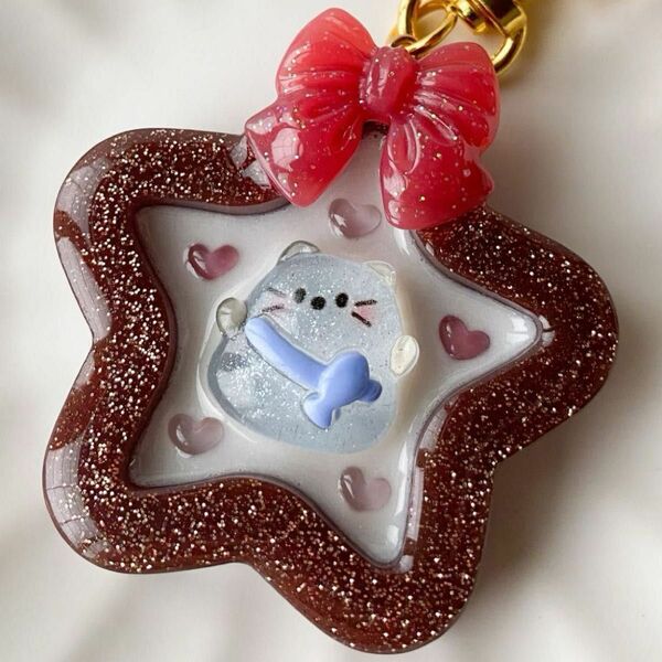 【ハンドメイド】 チョコレート スイーツ キーホルダー レジン バッグチャーム バレンタイン ホワイトデー 猫 ハート リボン ①
