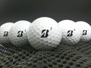 [A0H-02C] BRIDGESTONE TOUR B XS 2022年モデル ホワイト 30球 ブリヂストン ロストボール