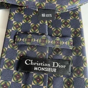 Christian Dior(クリスチャンディオール) 今回緑丸四角ネクタイ