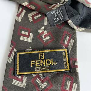 FENDI(フェンディ) 茶ボルドー四角ネクタイ