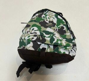 A BATHING APE ミニポーチ