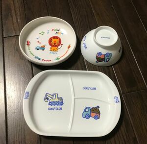 used 美品　すくすくくらぶ　子供食器　ランチプレート 丼　皿　3点　まとめ　乗り物　動物　幼児　ベビー　男の子　食器　波佐見焼