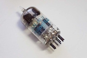 電圧増幅管　ECG 6DJ8 4本一組　未使用保管品