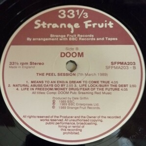 D01 中古LP 中古レコード DOOM double peel sessions SFPMA203 UK盤 ハードコア UKパンクの画像9