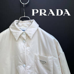 2021AW PRADA Re-Nylon プラダ トライアングルロゴ ライト パデッド ジャケット size 36【定価308.000円】291968 40104396