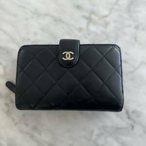 CHANEL シャネル マトラッセ ラムスキン ココマーク 二つ折り財布 財布 ブラック レザー チェーンウォレット　16番代　2012年頃製造品