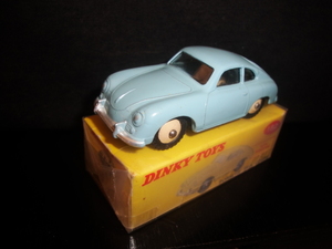 Dinky 182 Porsche 356A (６０年代絶版品）ポルシェ　３５６ーA　クーペ.