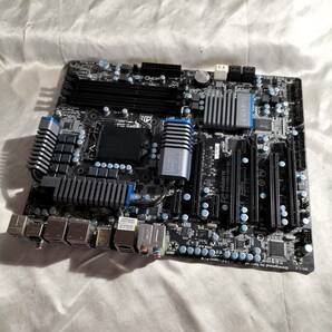 ★ GIGABYTE GA-Z68X-UD5-B3 LGA1155 Z68 ATX●マザーボード②