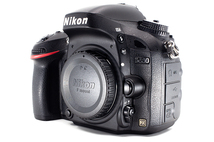 ■ Nikon ニコン ■ D600ボディ ● 付属品充実 ● S数 約4.950 ● 防湿庫保管品 【ほぼ新品 送料込】_画像2