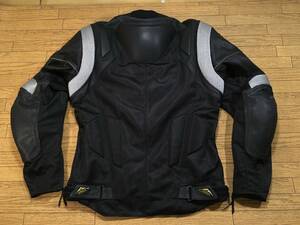 RS TAICHI 牛革パンチングメッシュ レーシングJKT 良品 4XLサイズ(表記EU60/US50) 身長184-188cm 肩/肘/背パッド付き/背コブパッド装備