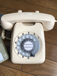 NTT 601-A2 dial type color telephone machine ( ivory ) Showa Retro dial type antique 