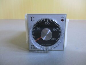 中古 Omron E5C2-R20P-D Temperature Controller 250VAC 3A (EBNR51204C043)