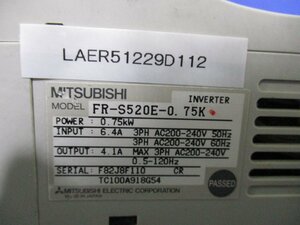 中古 MITSUBISHI INVERTER FR-S520E-0.75K インバータ (LAER51229D112)