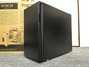 【中古】送料無料 Fractal Design Define R5 フラクタルデザイン FD-CA-DEF-R5-BK ATX 静音 防音 PCケース ミドルタワー