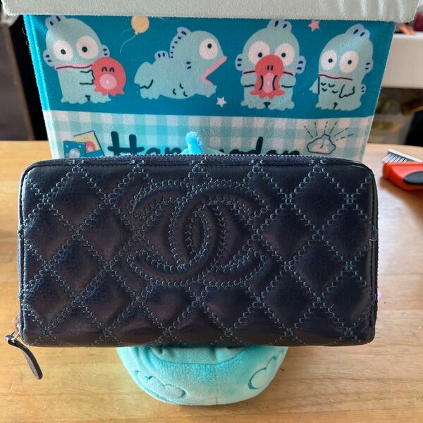 CHANEL ラウンドファスナー 長財布