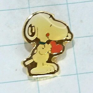  free shipping ) Snoopy character pin z pin badge A22371