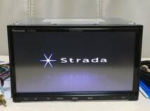 Strada CN-RA03D 送料無料 2017年度版 Bluetooth ハンズフリー フルセグ 地デジTV DVD/SD/CD 7V 2DIN 180mm Panasonic ストラーダ_画像1