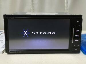 Strada CN-RE03WD 2017年度版 送料込み Bluetooth ハンズフリー フルセグ 地デジTV DVD/CD/SD 7V 2DIN 200mmワイド ストラーダ 