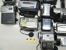 M967D 大量２８台 ビデオ カメラ ムービー デジタル SONY ナイトショット CarlZeiss Panasonic LEICA ビクター CANON 3CCD DVD 等 ジャンク_画像4