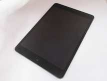 H0123-1F/ iPad mini 2 ME800JA/A 16GB au ◯判定 本体のみ_画像2
