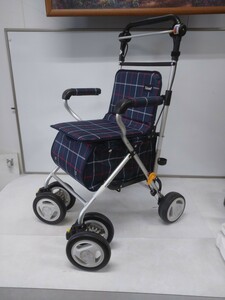 ☆シルバーカー 幸和製作所 テイコブ ST07 紺格子柄 折り畳み式 手押し車 駐車ブレーキ付 中古美品