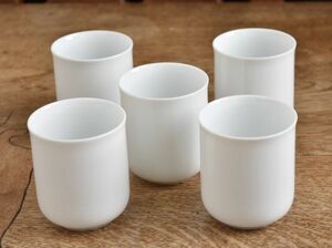 5個セット【高級白磁】薄手で上品　切立　まっしろ　湯飲み　湯のみ　フリーカップ　しろい 白い ホワイト 白い器　白い食器 白い陶器