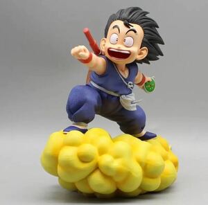 ドラゴンボール　孫悟空　幼少期　筋斗雲ドラゴンレーダーver. 　20cm フィギュア　レア　新品未使用　海外限定　希少