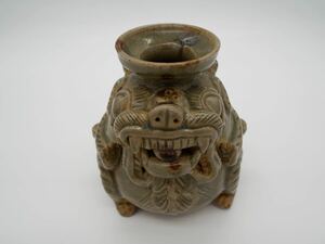 古美術　中国　花瓶　琉球 陶器　獅子　置物　壺　耀州窯　青磁　珍品　珍獣　花器 