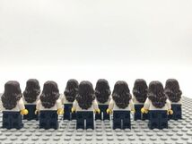 RR22　レゴ　ミニフィグ　ロングヘアー・シェフ・料理人　10個セット　新品未使用　LEGO社純正品_画像2