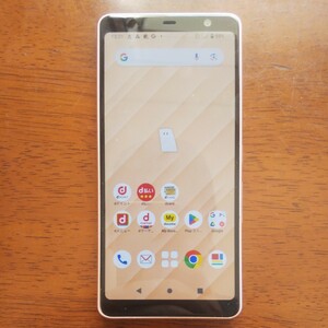 ジャンクarrows Be4 F-41A 5.6インチ メモリー3GB Android10 ストレージ32GB ゴールド ドコモ