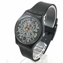Swatch スウォッチ Keith Haring キースヘリング 腕時計 クオーツ コレクション コレクター おしゃれ 個性的 ブラック イラスト 動作確認済_画像2