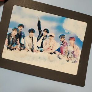 BTS 公式　2017　WINGSTOUR ケースつき　フォト 生写真　オール　ポストカード２枚分のおおきさ