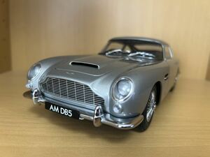 オートアート 1/18 ASTON MARTIN DB5 (SILVER) AUTOart アストンマーチン