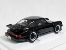 オートアート 1/18 湾岸ミッドナイト ブラックバード ポルシェ 911 930 ターボ 未展示 島 達也　_画像3