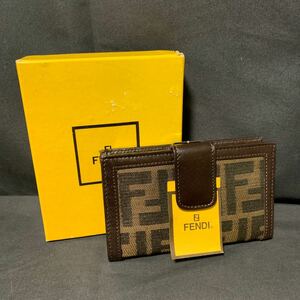 【未使用品】二つ折り財布 がま口 フェンディ FENDI レディース　財布　箱付き　キャンバス 