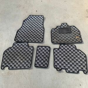 KARO floor mat Renault Kangoo KWK4M mat one stand amount used 