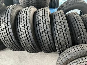 275/70R22.5 送料、税込み 4本 BS 新車はずし 2023年製 （一部地域送別、商品説明にて）